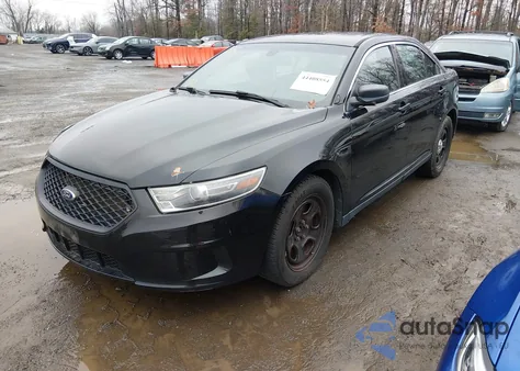 2016 Ford Police Interceptor z USA, uszkodzony, nr VIN 1FAHP2MT5GG156492
